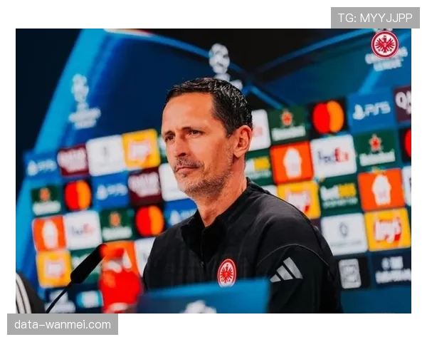 法兰克福主帅托普默勒反击战术成熟 带队稳居积分榜前列